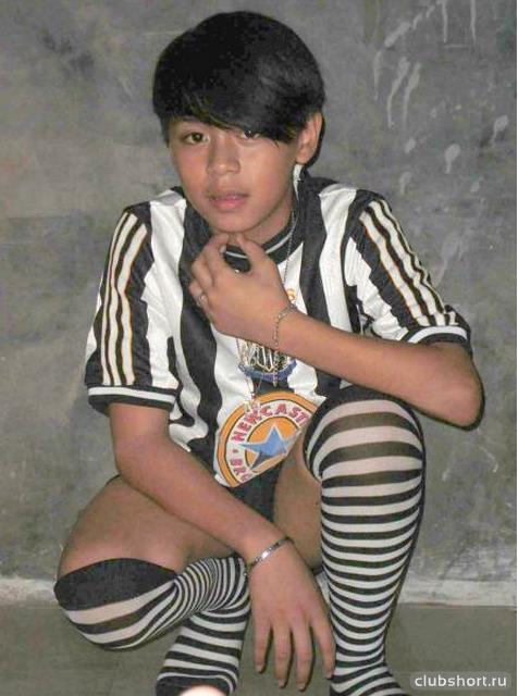 8612_thai-boys-in-shortsru_12.jpg